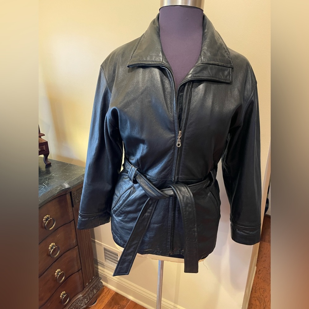 LEATHER LIMITED Women's Size M Zip Black Leather Belted Jacket Coat Vntg
